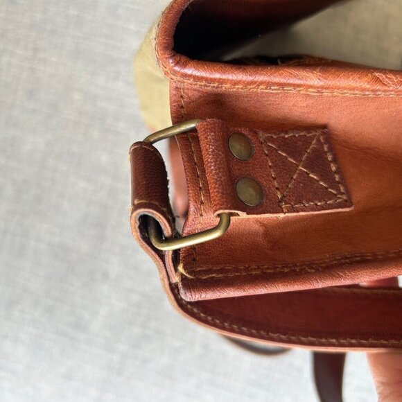 Vintage leather cross body messenger bag brass buckles Men's - Picture 12 of 16